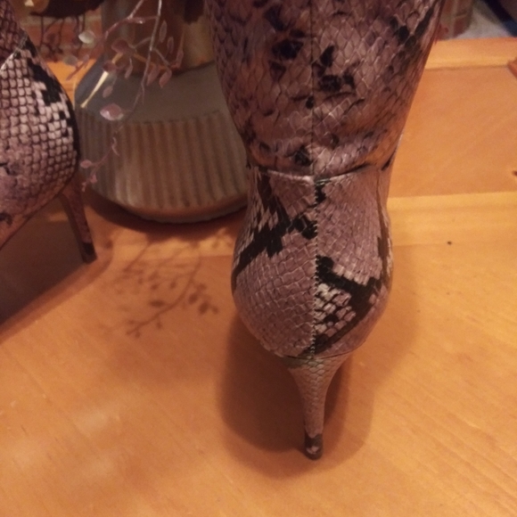 Tall cream, black and mauve boot with snake print. - Picture 5 of 7